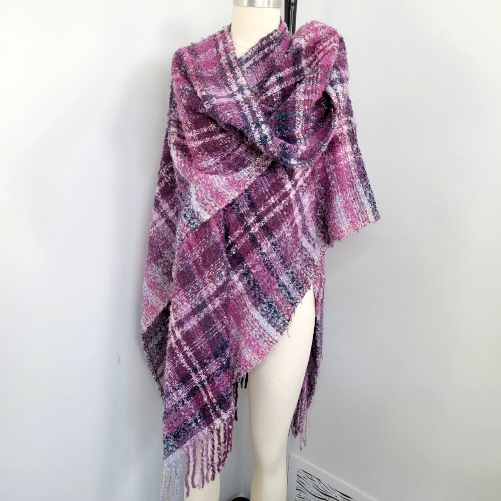 Woolrich Becca Cozy Boucle Plaid Blanket Wrap Shawl Cape One Size Boho Cabincore